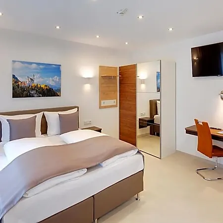 Hotel Fuessen *